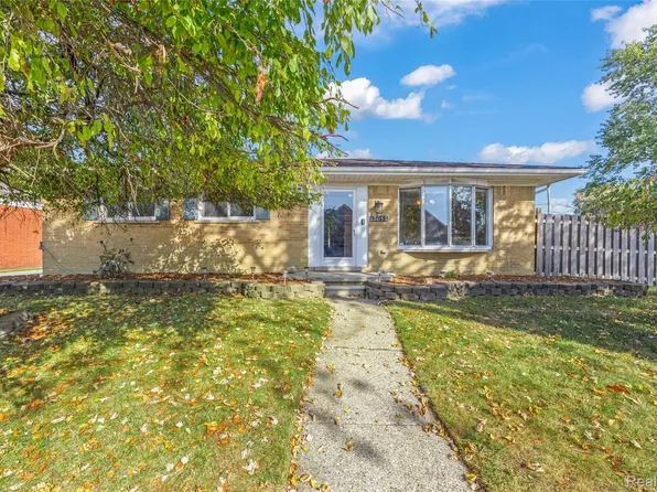 13053 Geoffry Dr, Warren, MI 48088