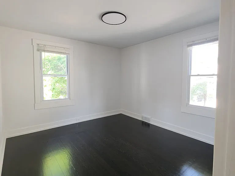 622 Whalley Ave — Photo 29