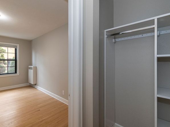 826 W Lakeside St #30