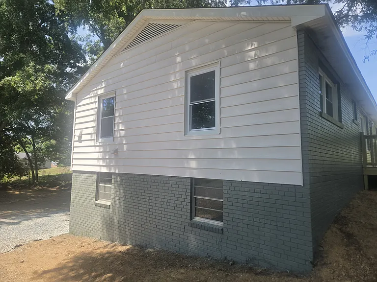 617 Gurley St — Photo 18