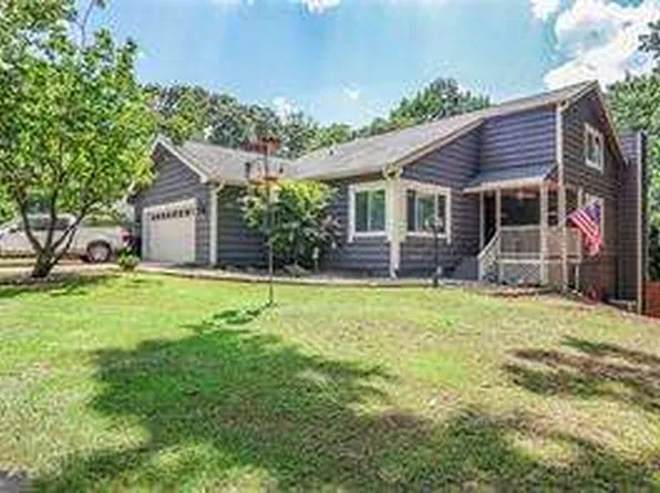 5533 Gibson Dr, Acworth, GA 30102