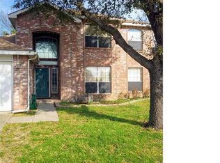 8509 Rain Forest Ln, Fort Worth, TX 76123