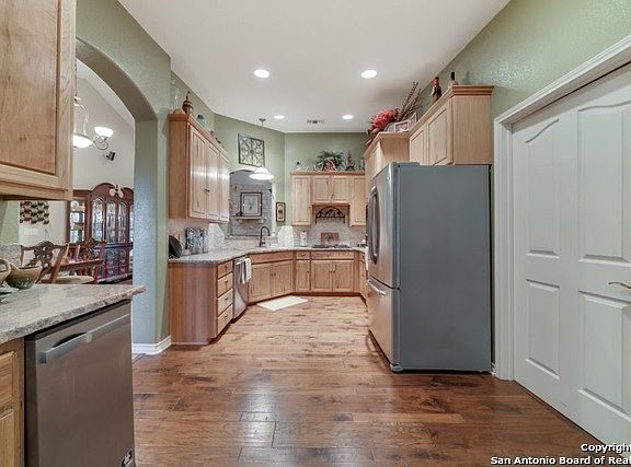 4th image of this home