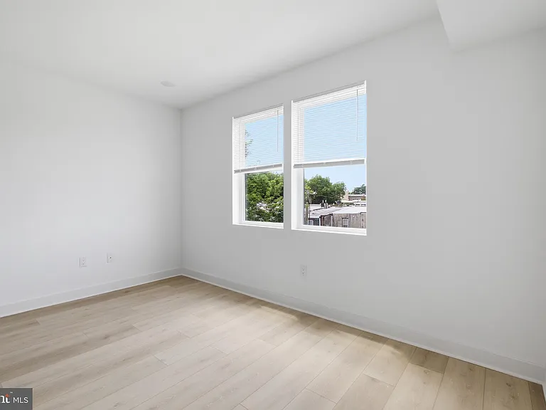 2237 N 16th St #2 — Photo 13