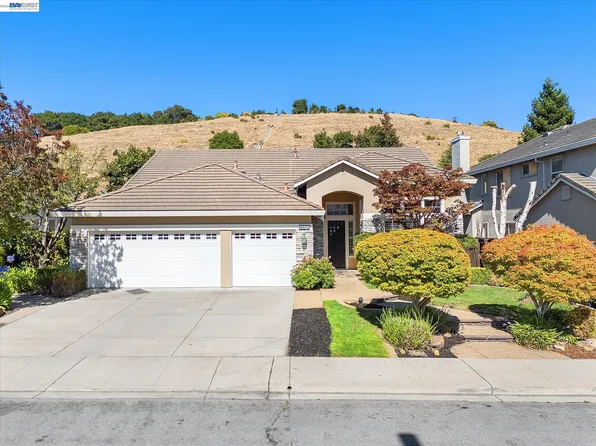 25518 Gold Ridge Dr, Castro Valley, CA 94552