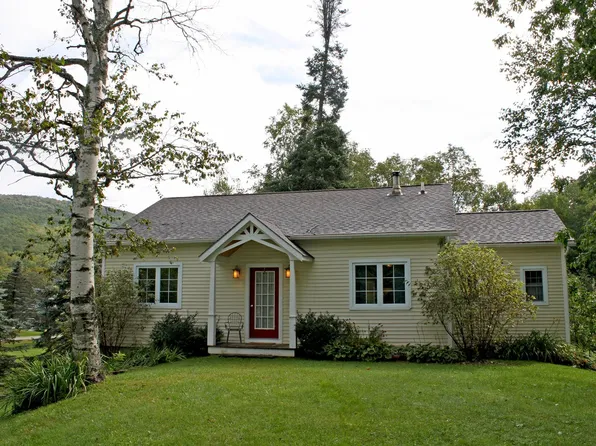 71 Station Road, Mount Holly, VT 05758