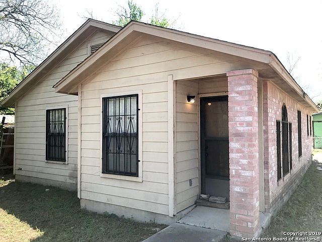1st image of 714 S Chupaderas St