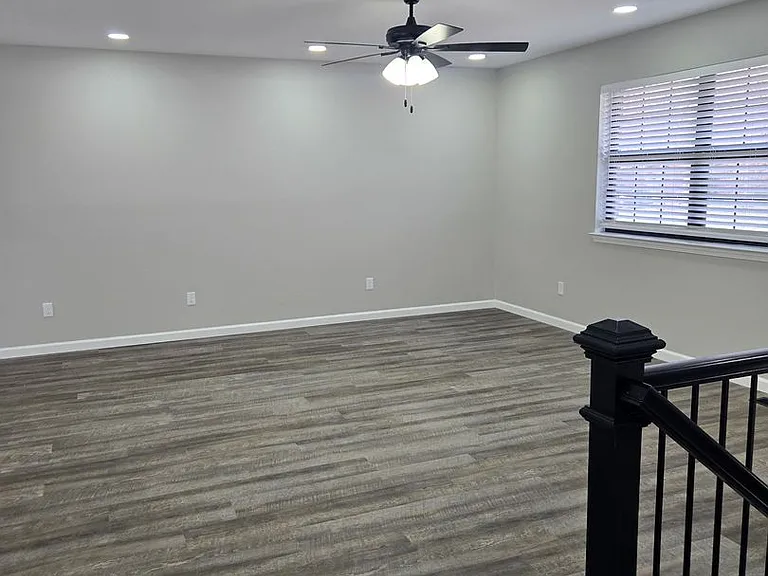 803 Monterey Dr — Photo 19