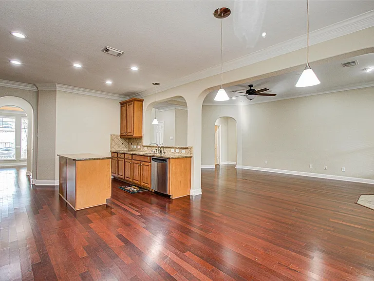 3730 Arundel Gardens Ln — Photo 16