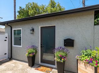 8024 Holy Cross Pl, Los Angeles, CA 90045