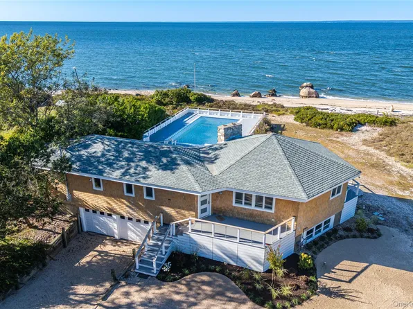 56875 Route 48, Greenport, NY 11944