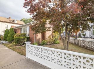 386 Branch Ave, Providence, RI 02904