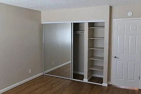 Deodar Townhomes — Photo 14