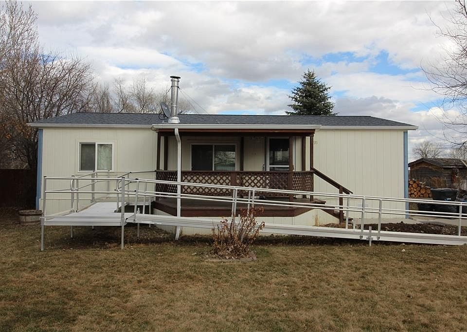 1st image of 235 Maverick Dr