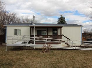 235 Maverick Dr, Hardin, MT 59034