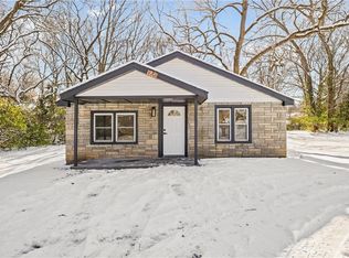 9701 E 24th Street Ct S, Independence, MO 64057