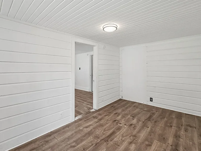 1547 Joyner Ave SE — Photo 22
