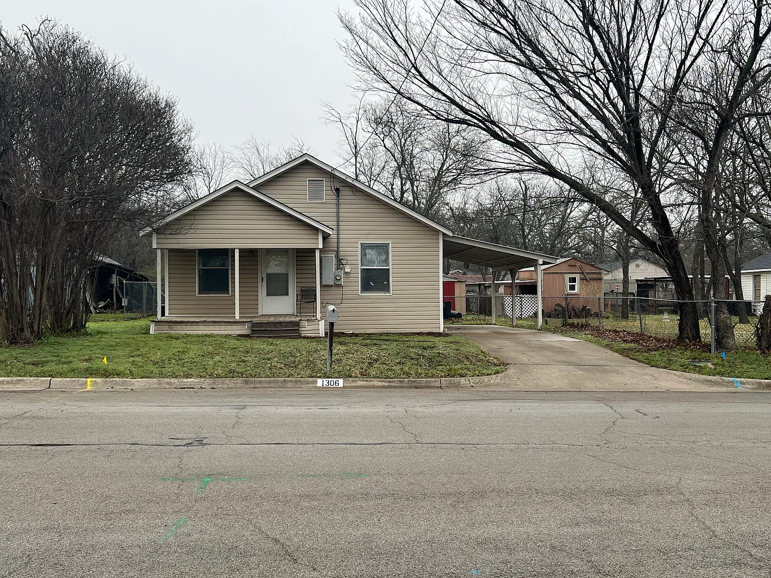 2 bed, 915 sqft, $1,500 — Photo 1