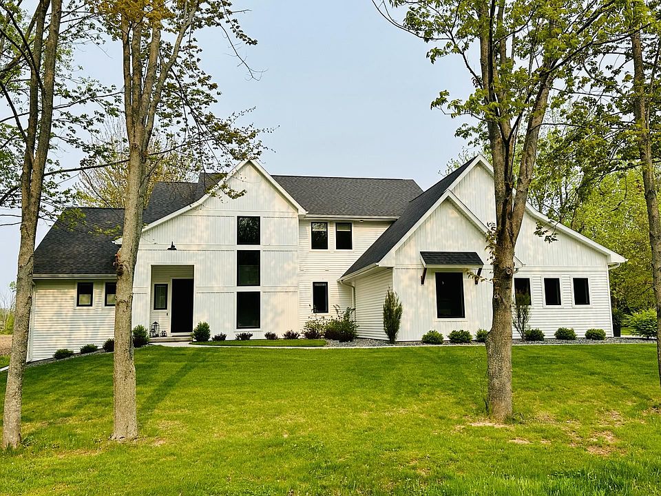 N8881 Coop Rd, Menasha, WI 54952 MLS 50275657 Zillow