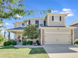 18755 W 165th Ter, Olathe, KS 66062