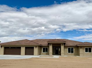 9800 Calvary Ct, Phelan, CA 92392