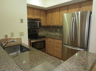 91 Sage Ct, Bedminster, NJ 07921