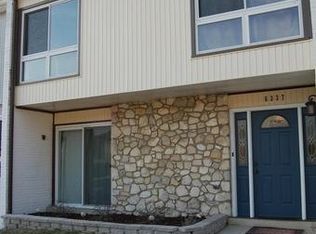 6337 Rockshire St, Alexandria, VA 22315