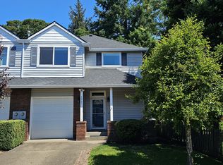 8927 SW Maui Ct, Tigard, OR 97223