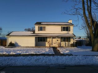 11562 Garfield St, Riverview, MI