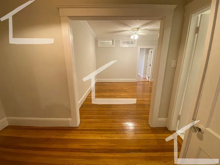 26 Chiswick Rd #9 — Photo 7