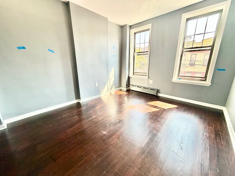 507 Woodward Ave #2R — Photo 2