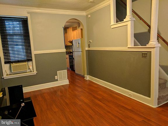 2nd image of 349 Jefferson Ave