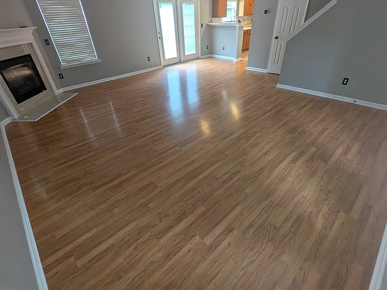5900 Rivercliff Ct — Photo 2