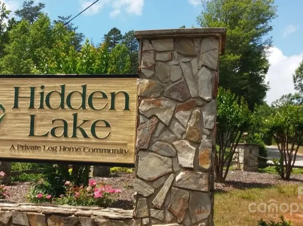 9 Walker Rd, Nebo, NC 28761