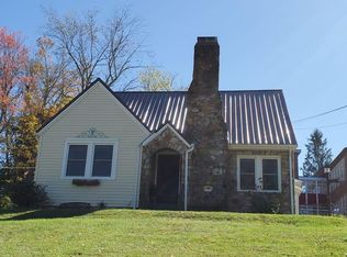 414 Parkway Ave, Bluefield, WV