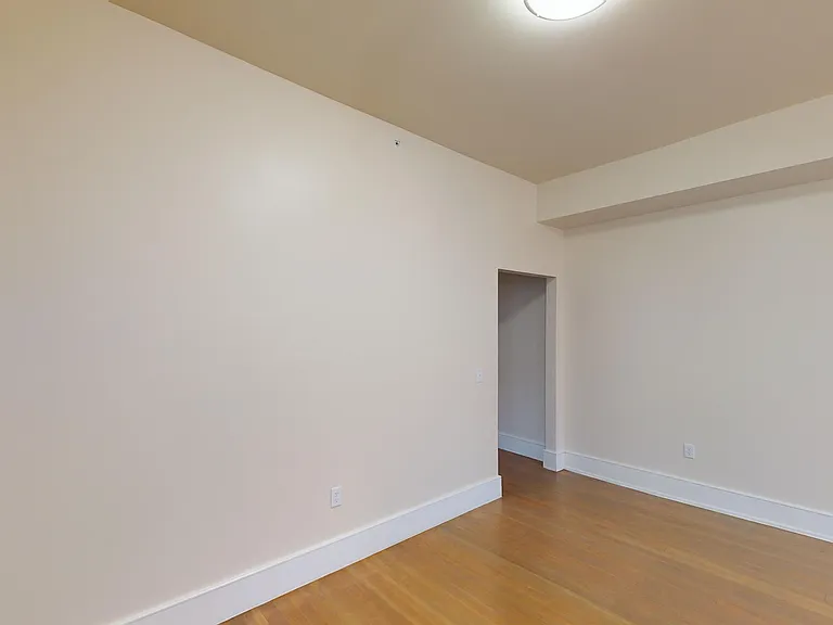 101 Peete St #4 — Photo 21
