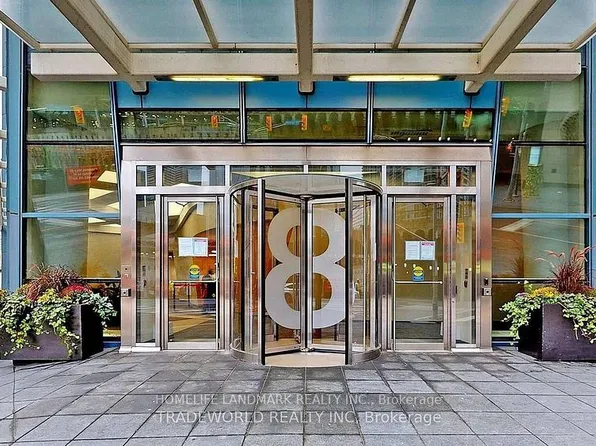 8 The Esplanade, Toronto, ON