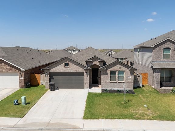 2nd image of 3208 Mountain Quail Rd