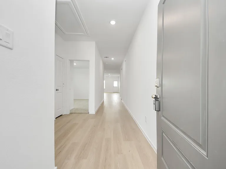 7706 Smooth Valley Ct — Photo 2