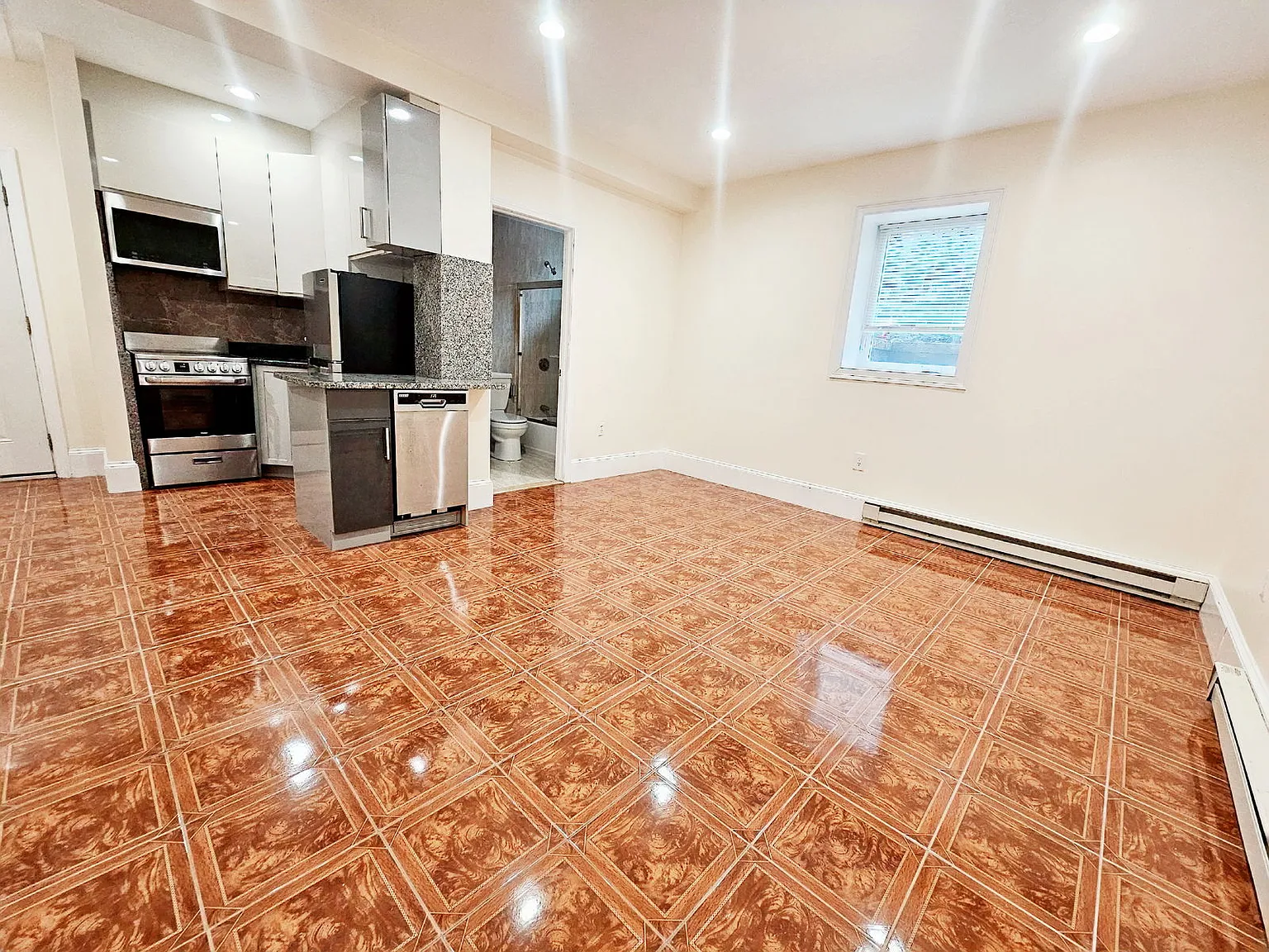1 bed, 1.0 bath, 600 sqft, $2,600 — Photo 4