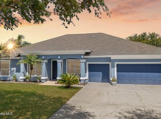 843 Woodbine Dr, Merritt Island, FL 32952