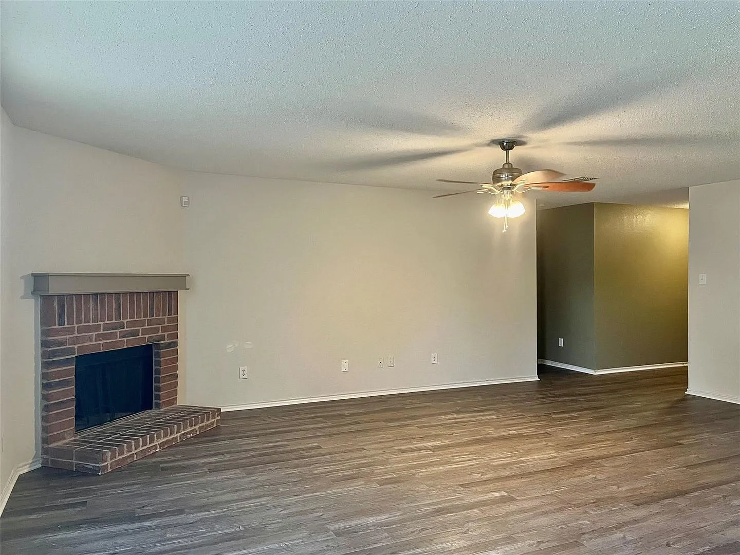Beautiful 3-Bedroom, 2-Bath Home in Convenient McKinney Location! — Photo 3