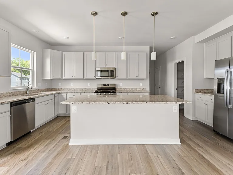 9031 Hereford Ct — Photo 14