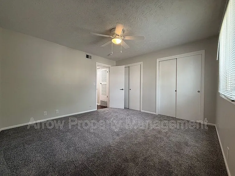 2338 Lynn St #12 — Photo 7