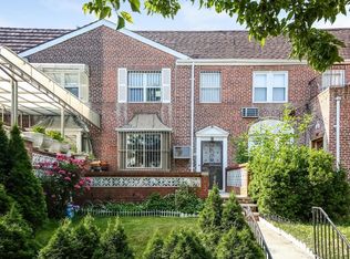 14423 70th Ave, Flushing, NY 11367