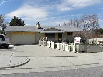 1st image of 7124 S Promenade Dr