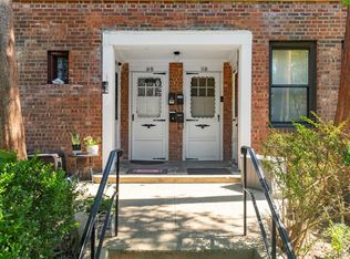 40-01 Little Neck Parkway #11-B, Little Neck, NY 11363