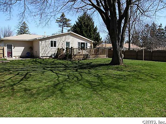 4th image of 117 Clarewood Dr