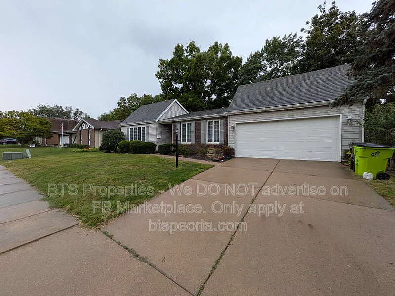 3224 W Westport Rd