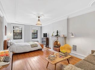 202 Clermont Ave, Brooklyn, NY 11205